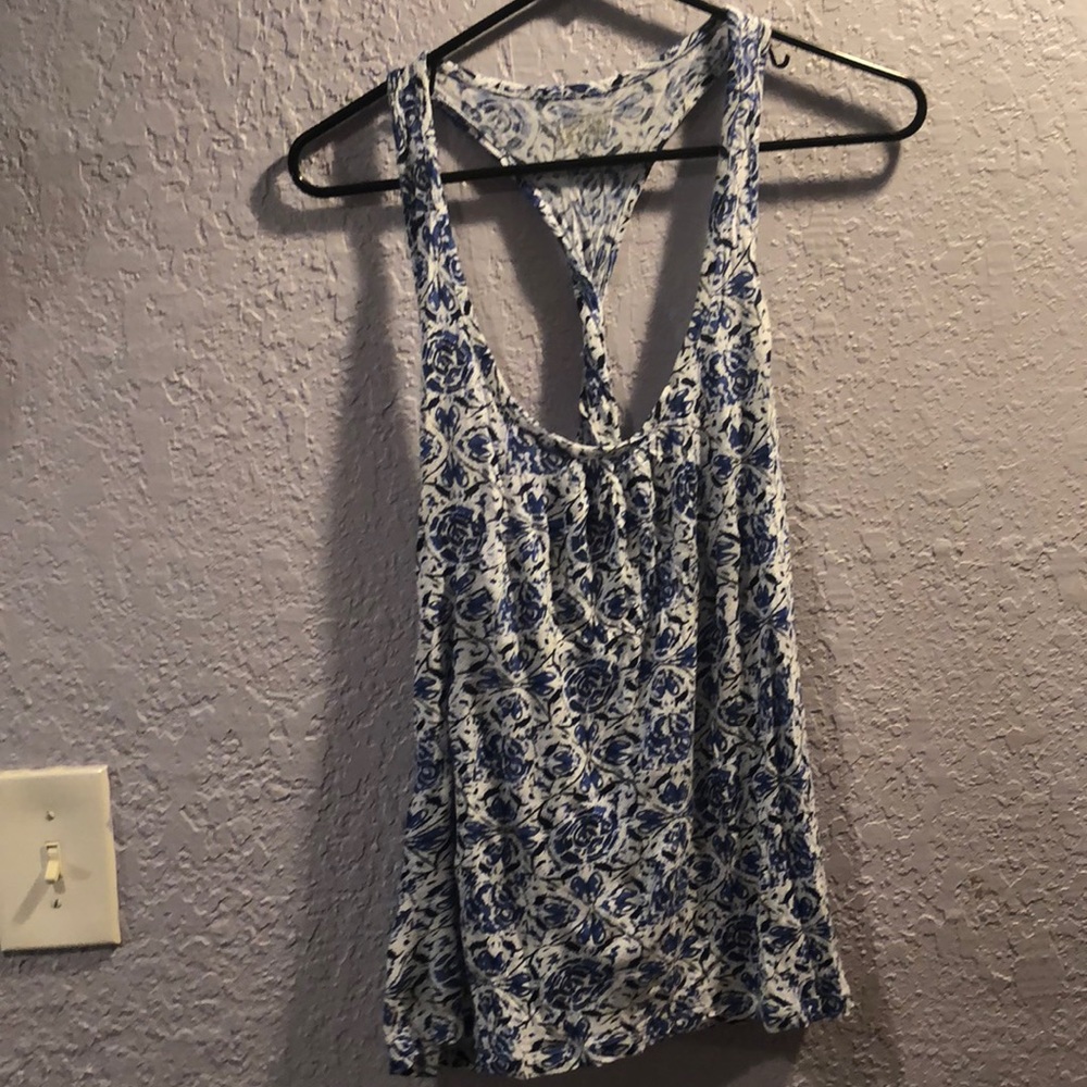 Converse floral tank